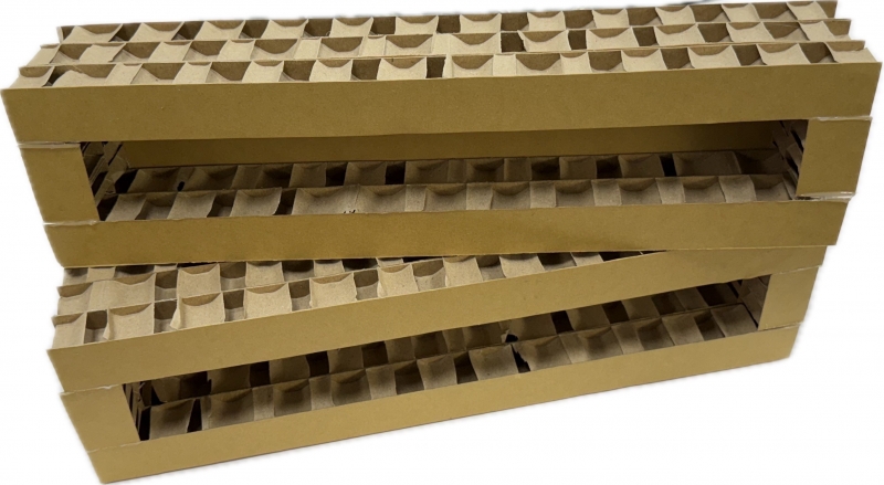 L型紙護角+蜂巢板